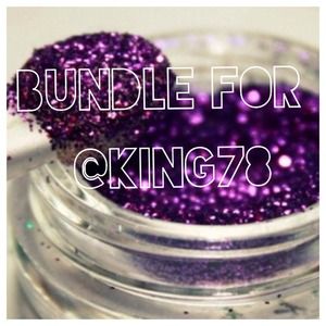 5 total shirts🎀🎀🎀🎀