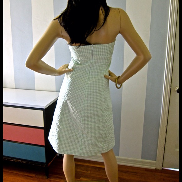 NWOT green gingham seersucker strapless dress S-M - Picture 3 of 3