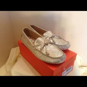 Ivanka Trump flats