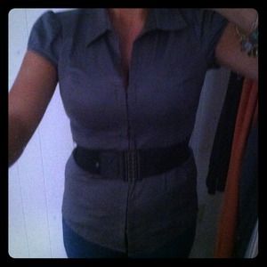 Sexy collared open back guess button up