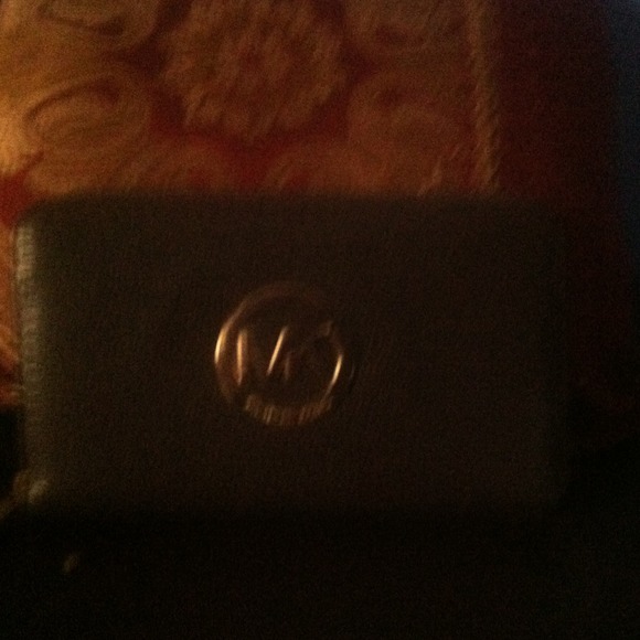 Michael kors wallet inspired