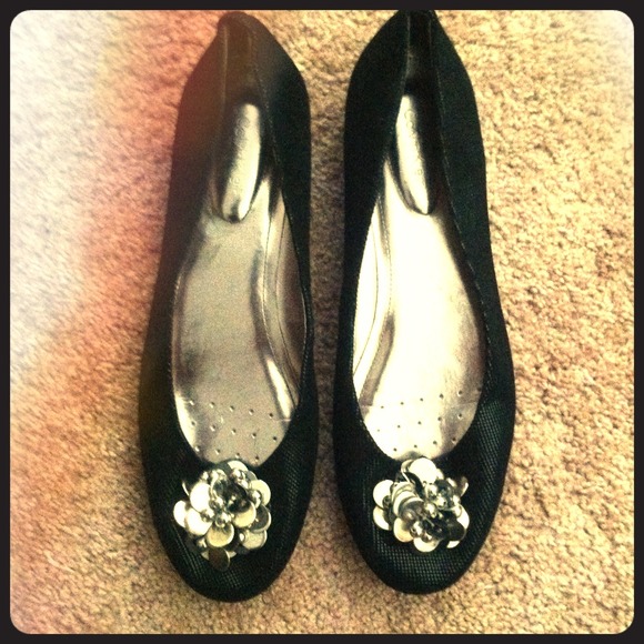 Calvin Klein flats.