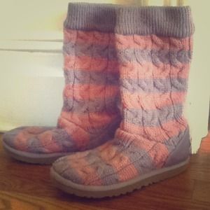 Size 5/6 knit striped UGGS