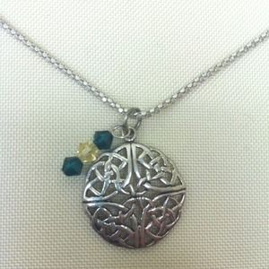 Sterling silver Celtic knot pendant