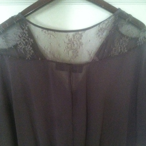 *Reduced* Nordstrom Sheer Top - Picture 4 of 5