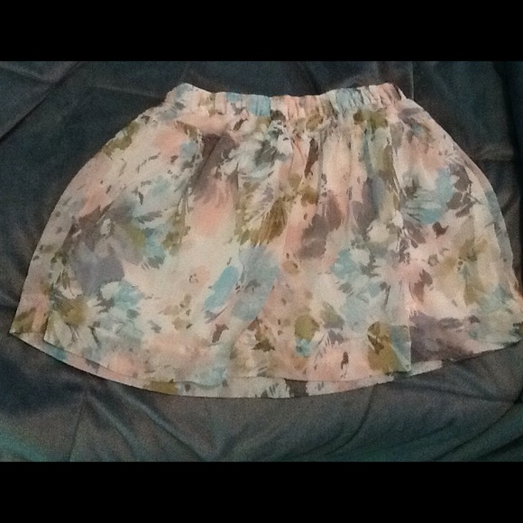 NWOT Abercrombie & Fitch skirt