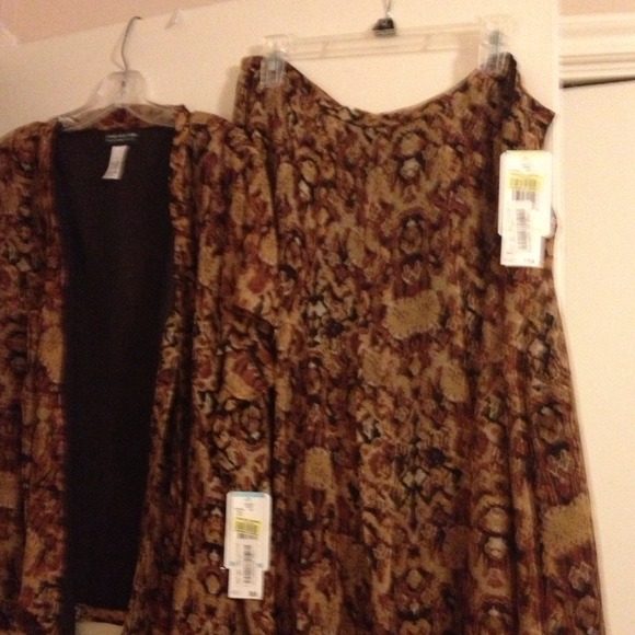 Skirt and top set