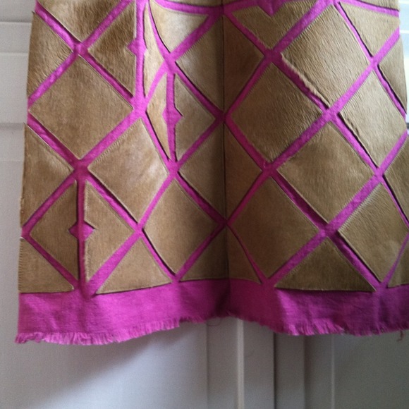 BCBG Pony and Linen Cocktail Dress - Picture 3 of 4