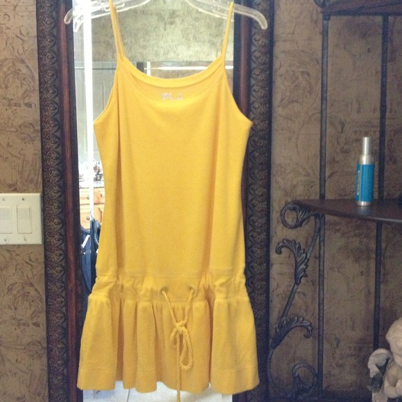 ADORABLE DRESS OR COVERUP FROM VS