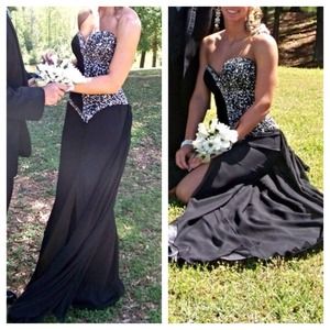 Cocktail/pageant/prom dresses!