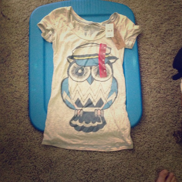 Captain owl tee