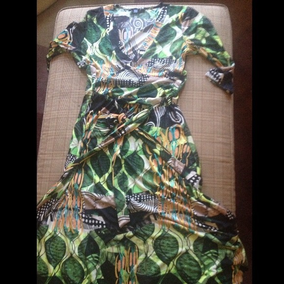 Dresses & Skirts - Long belted dress