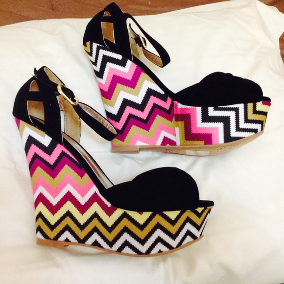 Shoes - Nice wedges(price is firm)bundle
