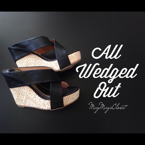 ♦♦♦SOLD in a BUNDLE♦♦♦🎀 Host Pick 🎀 K Wedges 6.5
