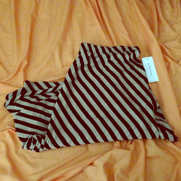 Taupe and black diagonal-striped aline maxi skirt!