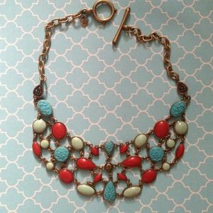 Bib necklace