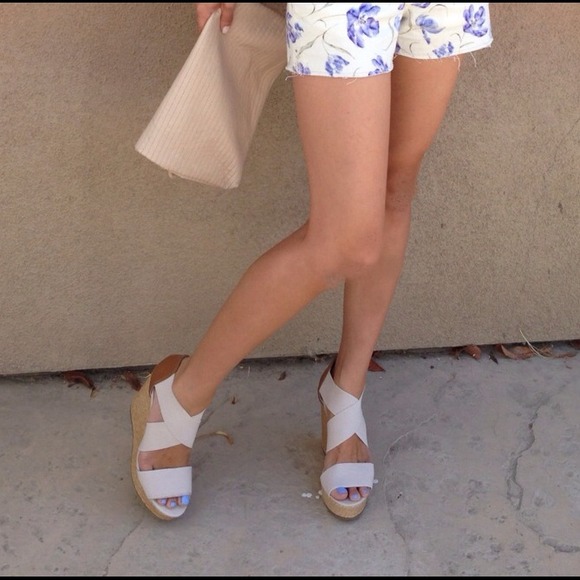 🚫Sold in Bundle🚫Steve Madden Bandage Wedges