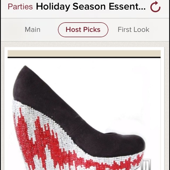 ⛔️SOLD⛔️ Rhinestone Soundwave Wedges - Picture 3 of 3