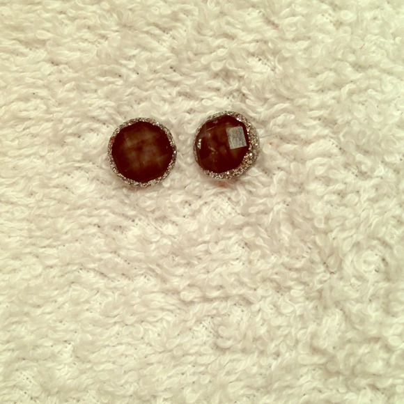❌❌❌SOLD❌❌❌black & silver studs