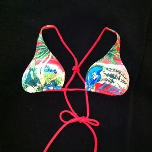 💋Racer Back Surfer Bikini Top