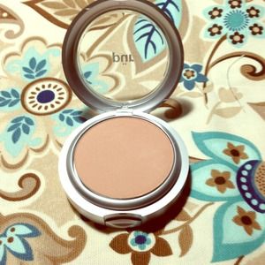 Pur Minerals make up SPF 15