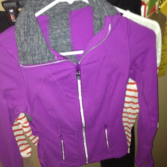 Lululemon new just too small sold!!!