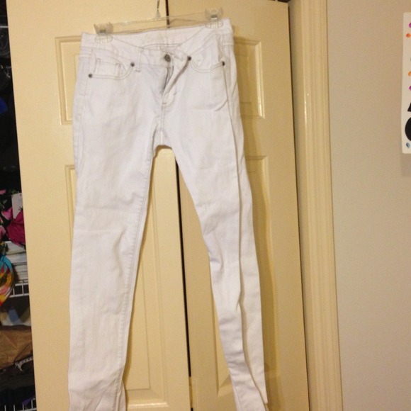 Victoria secret pencil white skinnies size 2