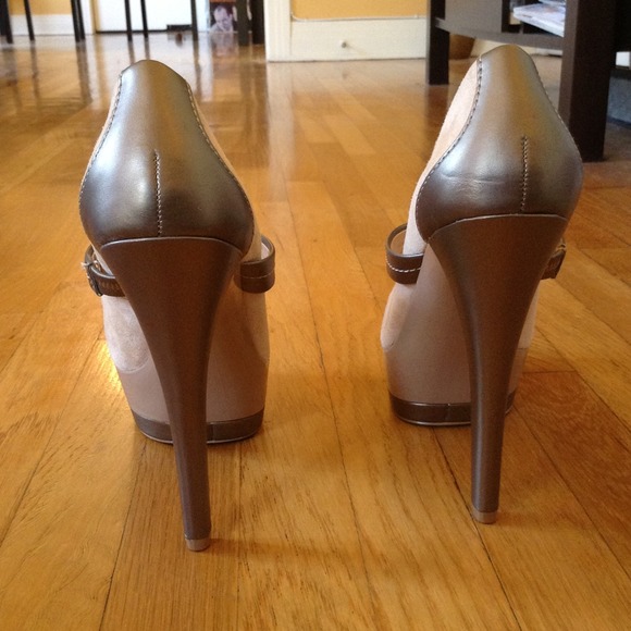 Jessica Simpson - Picture 3 of 4