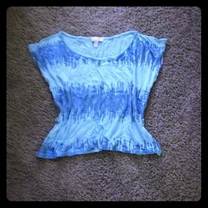 Blue stripped shine tee