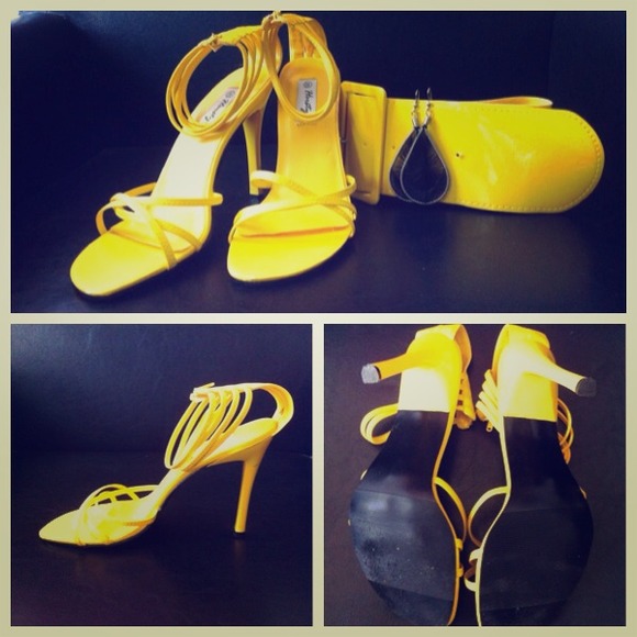 Ankle strap yellow heeled sandal