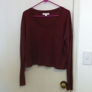 💢SOLD💢New long sleeved crop top with a pocket