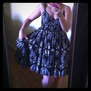 Black / Off White Print Dress