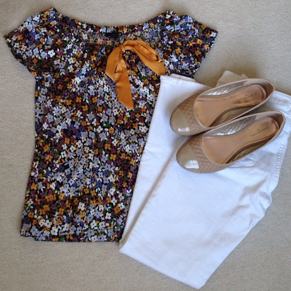 H&M Tops - H&M Blouse HOST PICK 11/27!