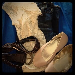 Scrunched Lace Peplum Shirt