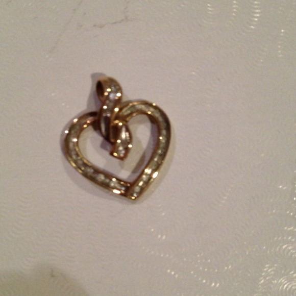 🚫Bundled🚫Gold Heart Charm