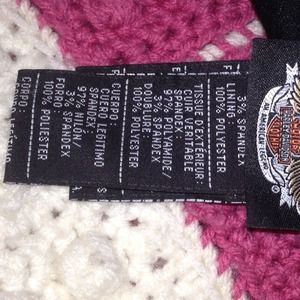 Harley Davidson Tops - Harley Davidson lined leather best with zipper Harley Davidson Tops - Harley Davidson lined leather best with zipper