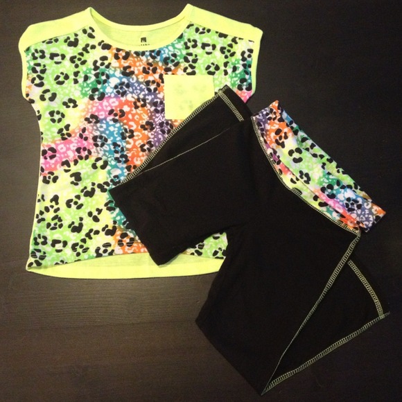 Brand new never worn "work out" outfit.