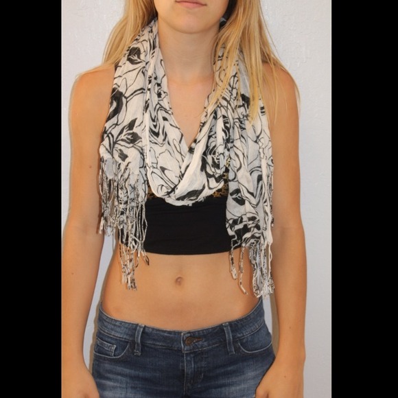 Black and White Scarf
