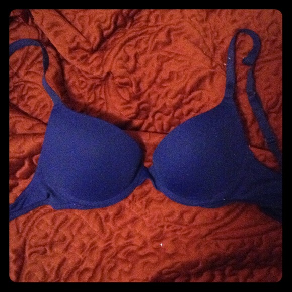 Royal blue VS push up bra - Picture 1 of 3