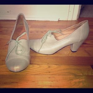 Chelsea Crew oxfords with cute details