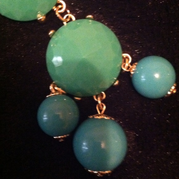 Green blue bubble necklace - Picture 3 of 4