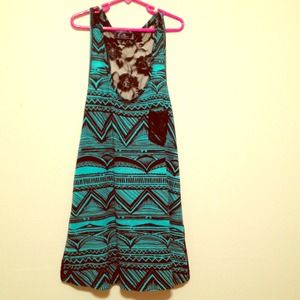 Blue green  pattern top