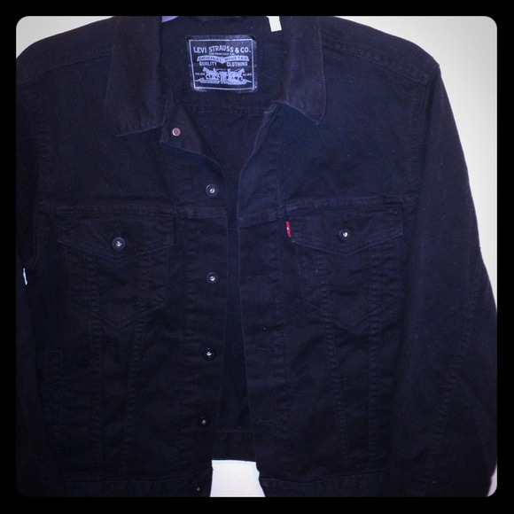 Black Levi Jean Jacket ***RESERVED!!!!!*****