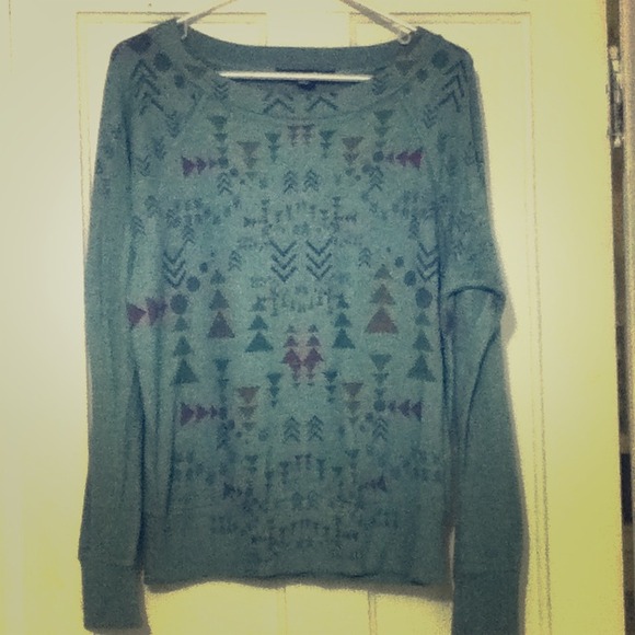 Forever 21 long sleeve shirt