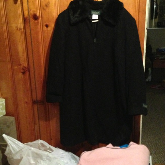 16W 100% WOOL FAUX FUR TRIM COAT