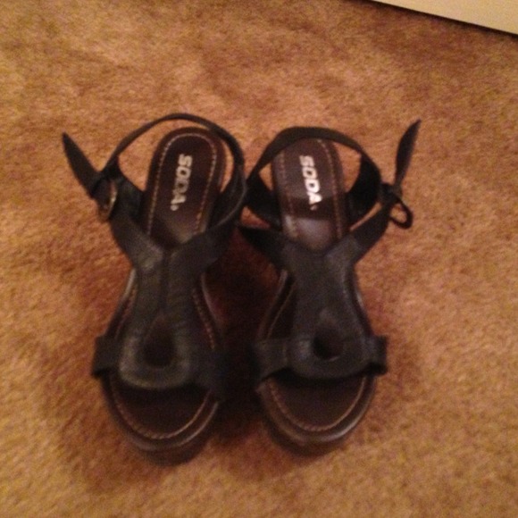 Black shoes