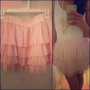 Pink ruffles Forever 21 skirt