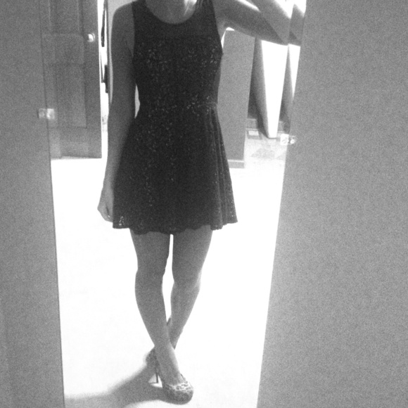 Forever 21 Dresses & Skirts - cocktail dress