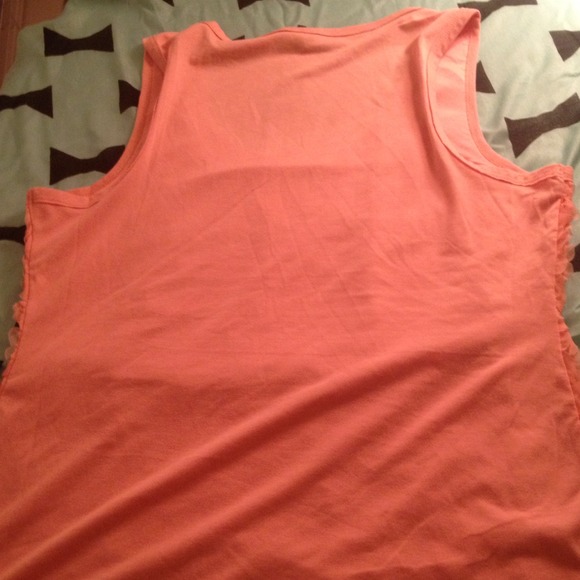 Textured Rose Blouse - Picture 3 of 3
