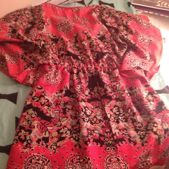 Never worn summer dress. By "Angie" - Picture 2 of 3